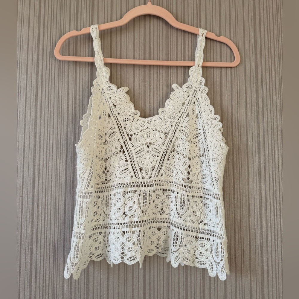 Lace Crochet Tank Top - white